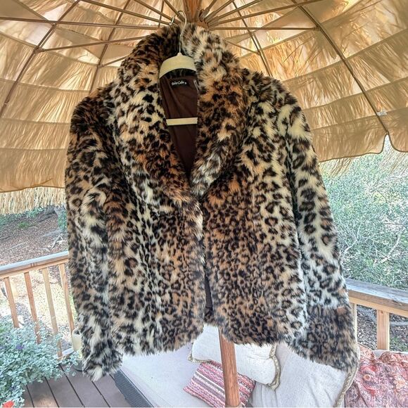 Dolce Cabo Leopard Print Faux Fur Jacket - Picture 1 of 10